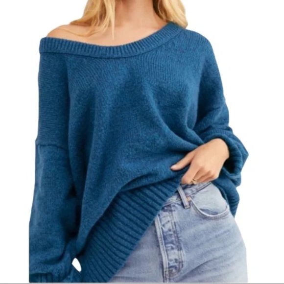 Free People Sweaters - FREE PEOPLE Brookside Tunic Sweater NWT Halcyon Blue Size Small